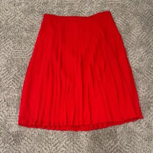 Ann Taylor Sz 00 Petite Vibrant Red Pleated Knee Length Skirt